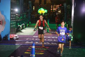 BIB: 3241, 4570
                            <button type="button" onclick="openModal(26274990)" class="btn btn-primary btn-sm float-right btn-popup" data-toggle="modal" data-target=".modal-high-quality">
                        <i class="fas fa-shopping-cart"></i> Add to Cart
                    </button>
                                            <button type="button" onclick="isThisMe(26274990, true)" class="btn btn-success btn-sm float-right btn-popup btn-isme hidden" data-toggle="tooltip" data-placement="bottom" title="นี่คือรูปของคุณใช่ไหม คลิกที่นี่เพื่อเอาเข้าอัลบั้ม">
                        <i class="fas fa-plus"></i> Add to album
                    </button>
                    <button type="button" onclick="isThisMe(26274990, false)" class="btn btn-warning btn-sm float-right btn-popup btn-isnotme hidden">
                        <i class="fas fa-ban"></i> Remove from album
                    </button>